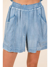 Load image into Gallery viewer, Light Chambray Shorts
