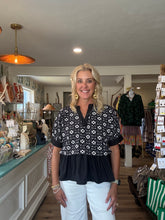 Load image into Gallery viewer, Black and White Peplum Top
