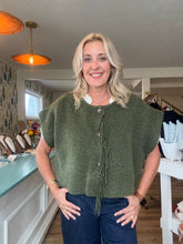 Load image into Gallery viewer, Fringed Vest Hunter Green
