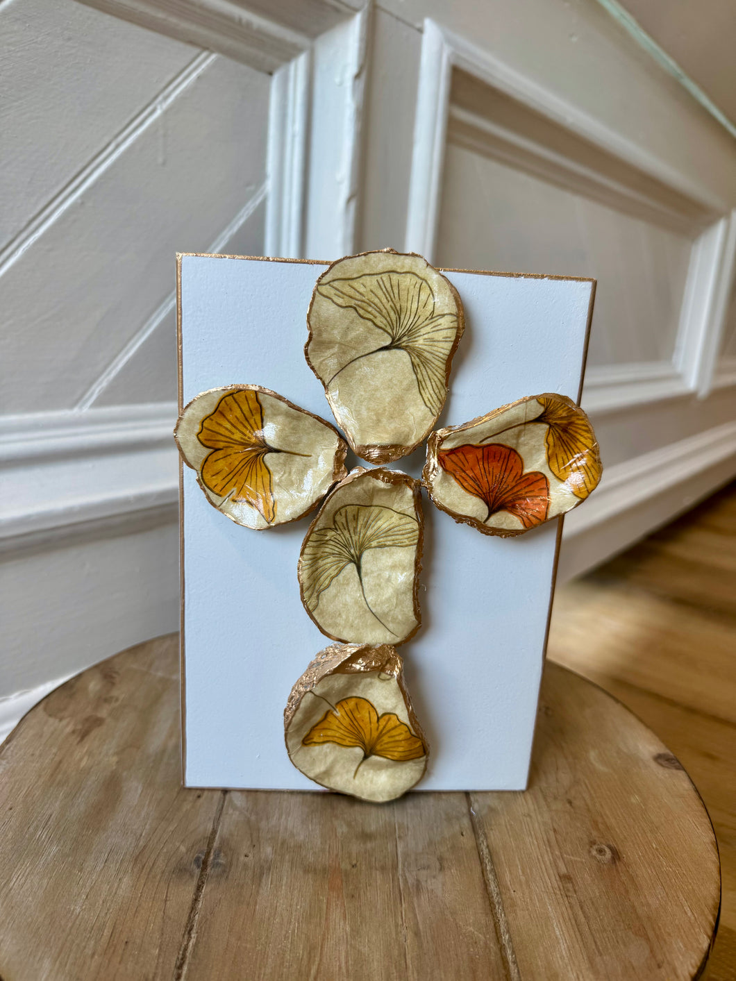 Fall Oyster Shell Cross